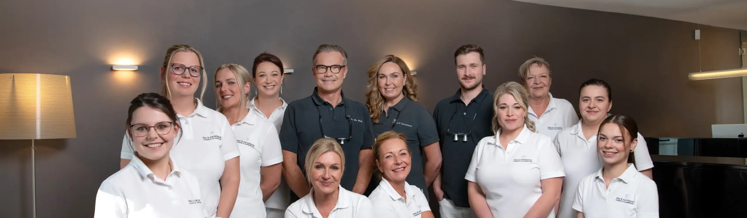 Das Zahnarztteam von Abel & Karrenbauer - Ihrer Zahnarztpraxis in Saarbrücken